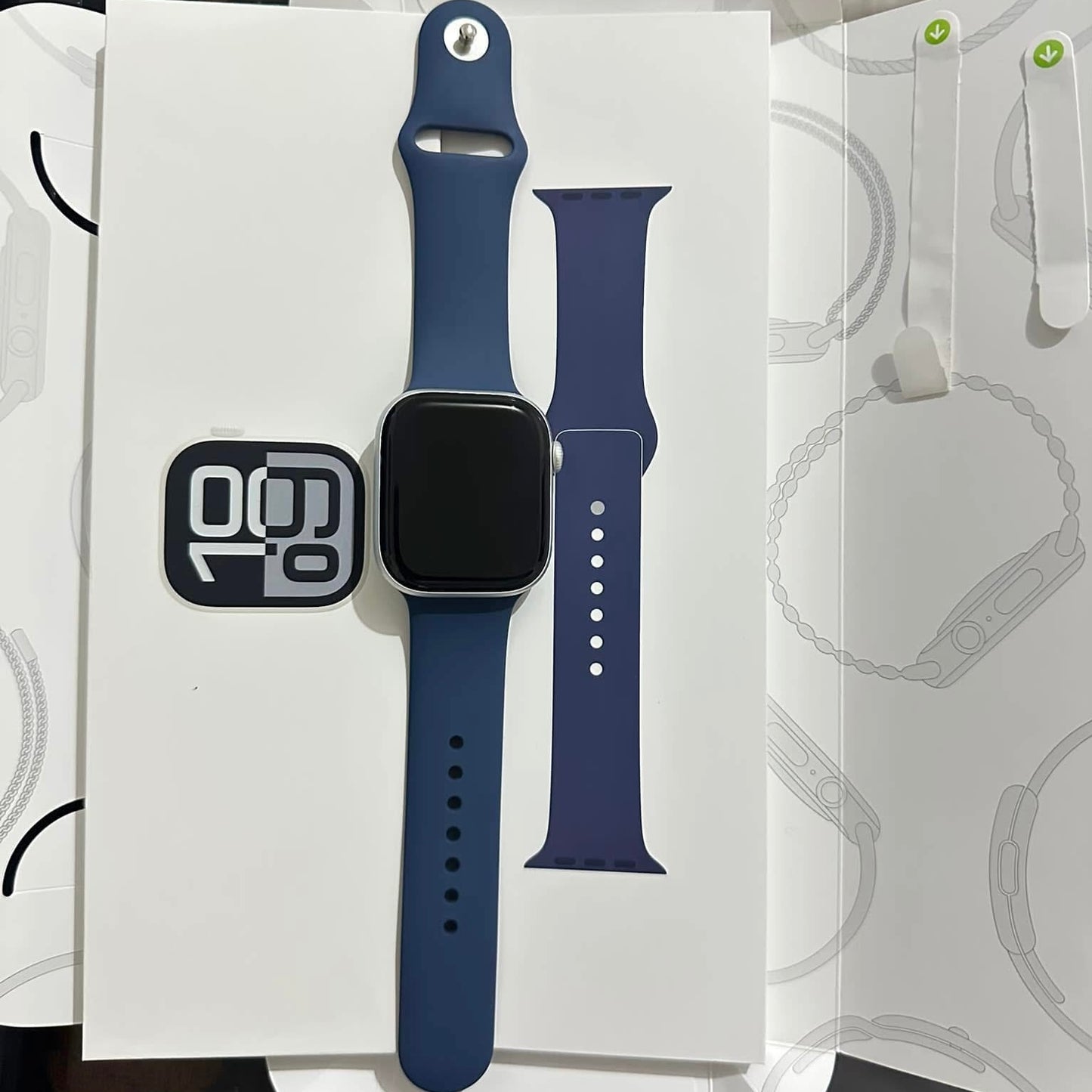 Apple Watch Series 10 With 2 Straps (MASTER COPY)