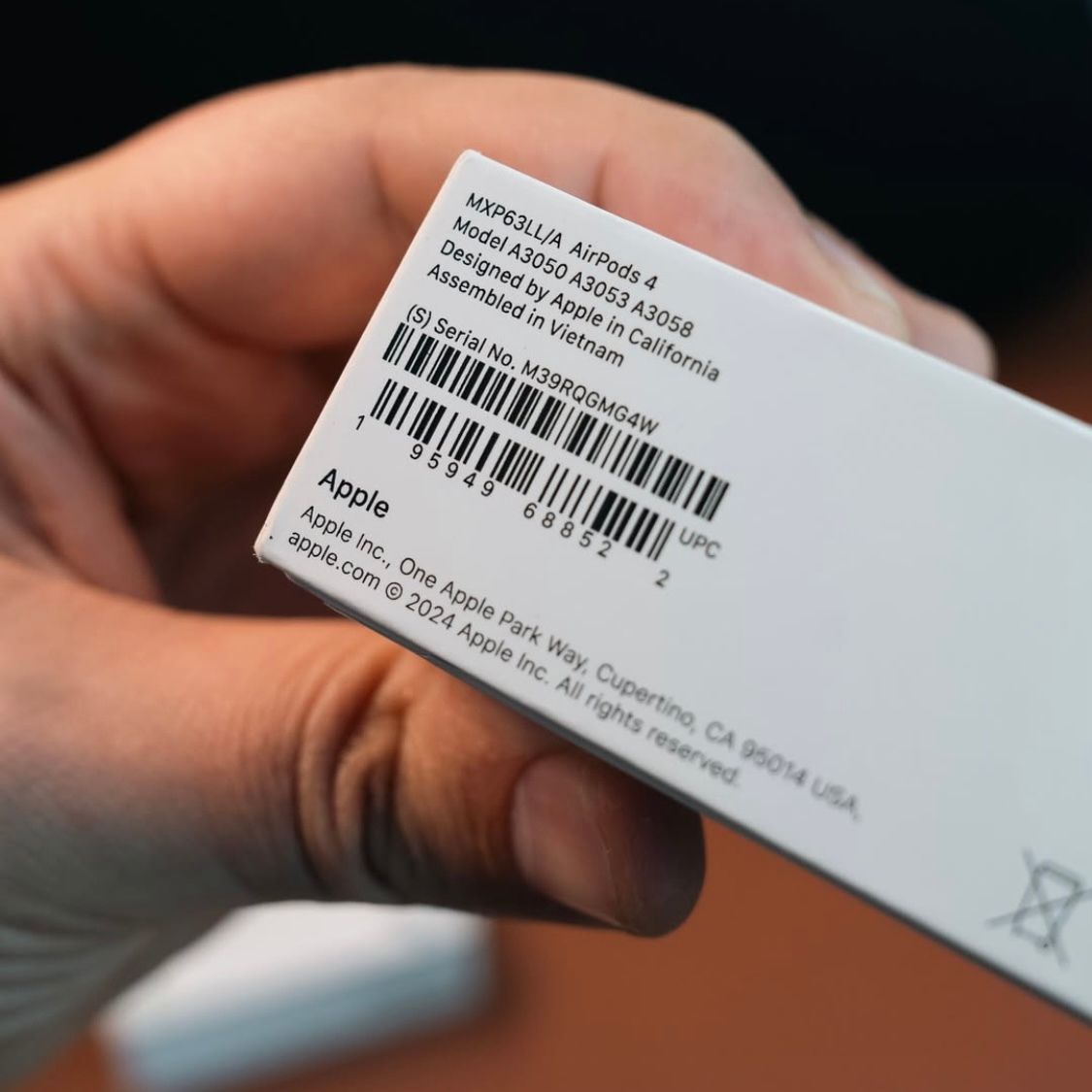 Airpods 4 with ANC, Spatial audio,Voice Isolation & Transparency Mode