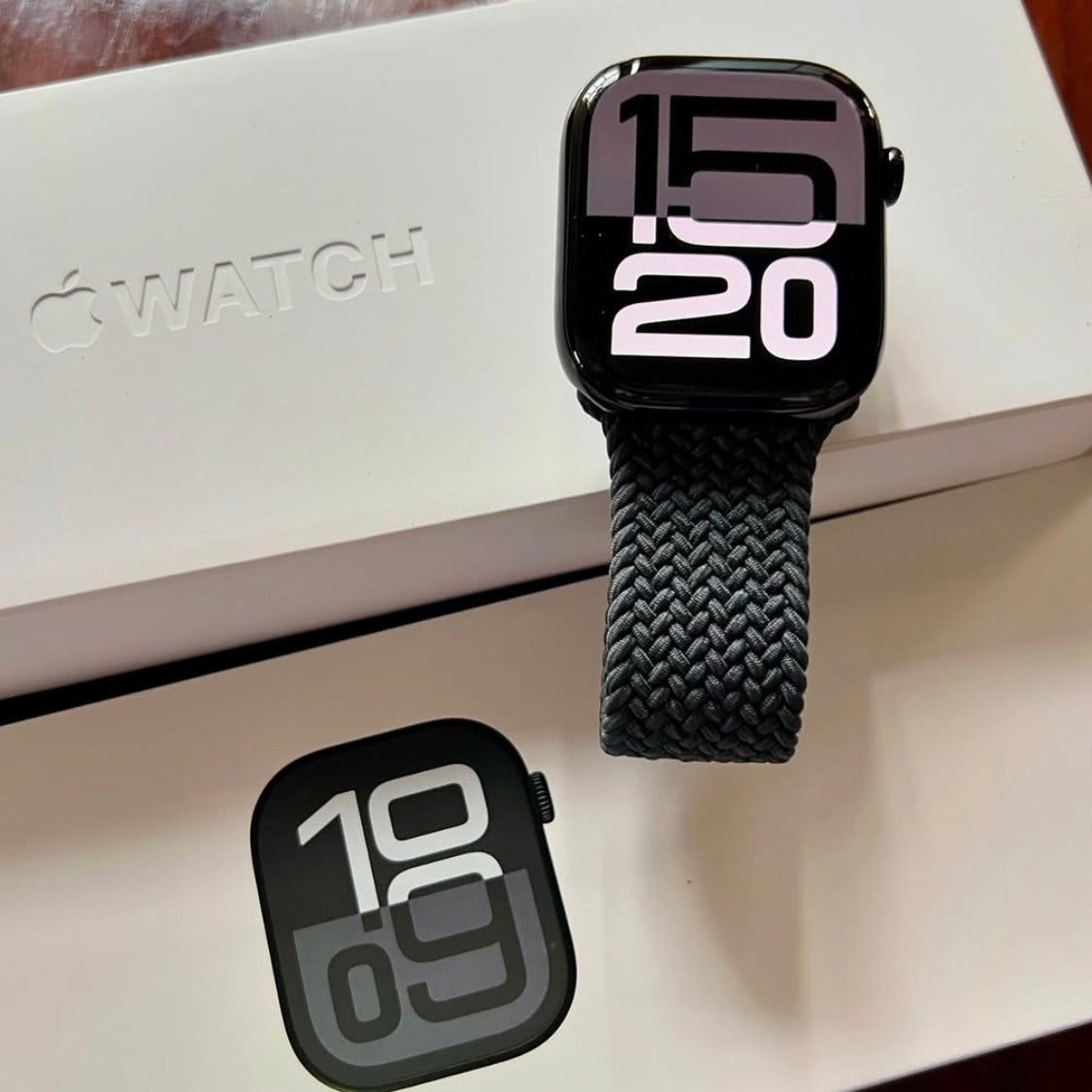 Apple Watch Series 10 With 2 Straps (MASTER COPY)