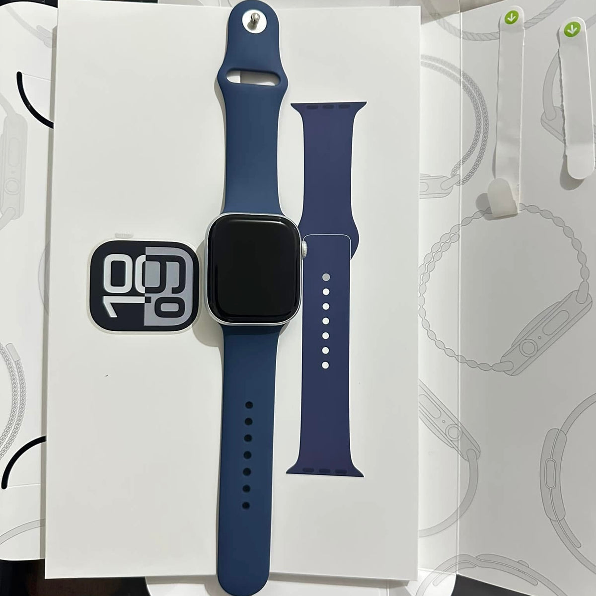 Series 10 With 2 Straps (Premium Quality)