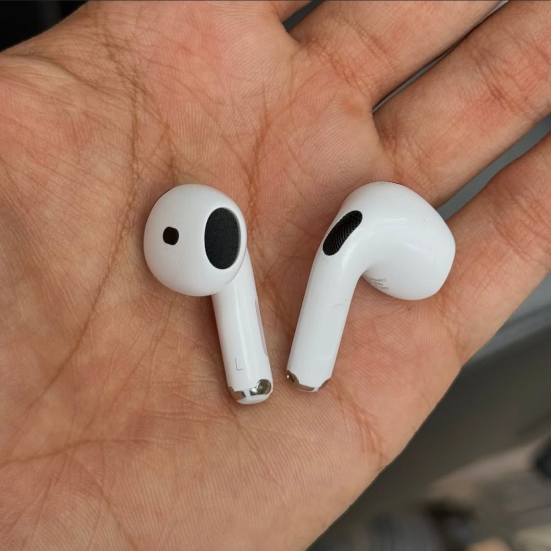 Airpods 4 with ANC, Spatial audio,Voice Isolation & Transparency Mode